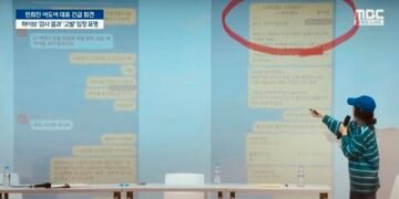 민희진 어도어 대표가 방시혁 하이브 의장에게 협박받았다는 내용을 브리핑하고 있다.@유튜브 캡쳐