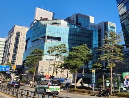 서대문에 위치한 농협중앙회 측면